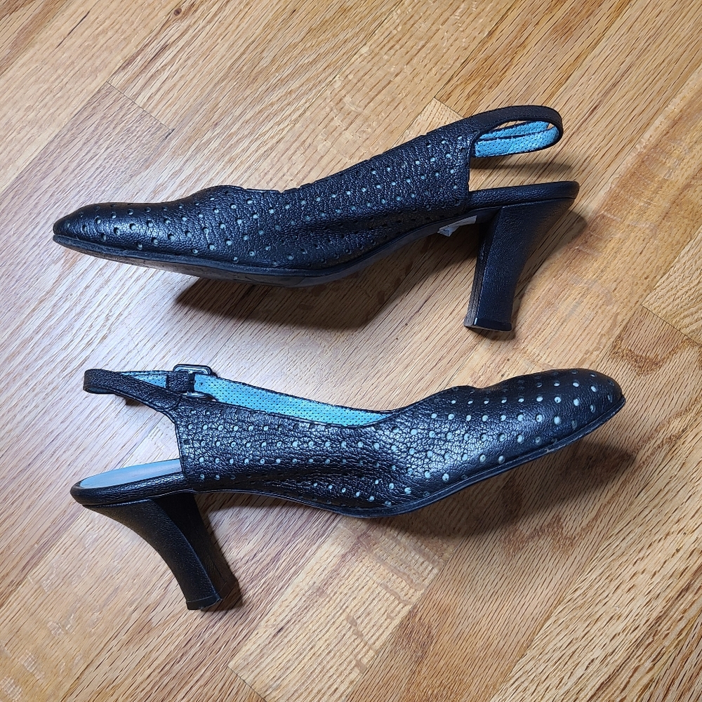 Thierry Rabotin 10.5 Black Leather Adjustable Slingback Pumps